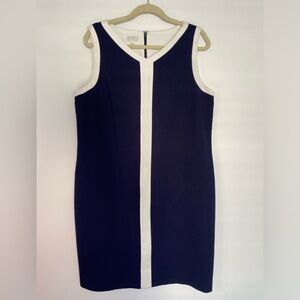 Talbots Women's Dress Size 16 Navy White Sleeveless V Neck Sheath‎ Office Wear